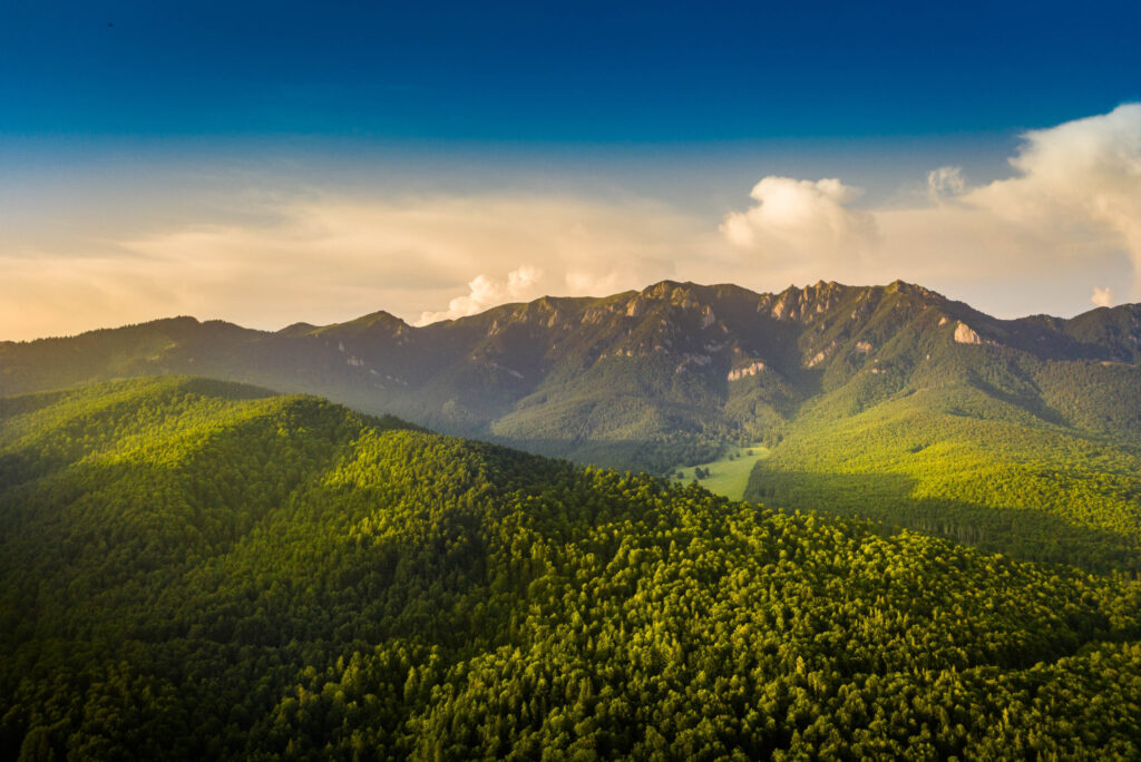 Planifică-ți vacanța în 2025: De ce august și septembrie sunt lunile perfecte pentru relaxare