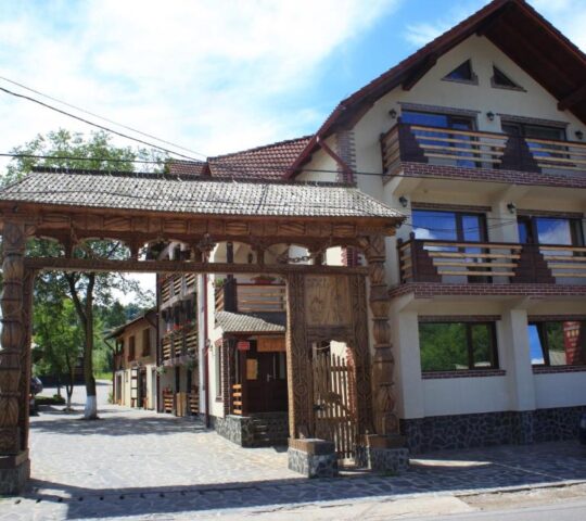 Pensiunea Lacramioara, Săcel, Maramureş